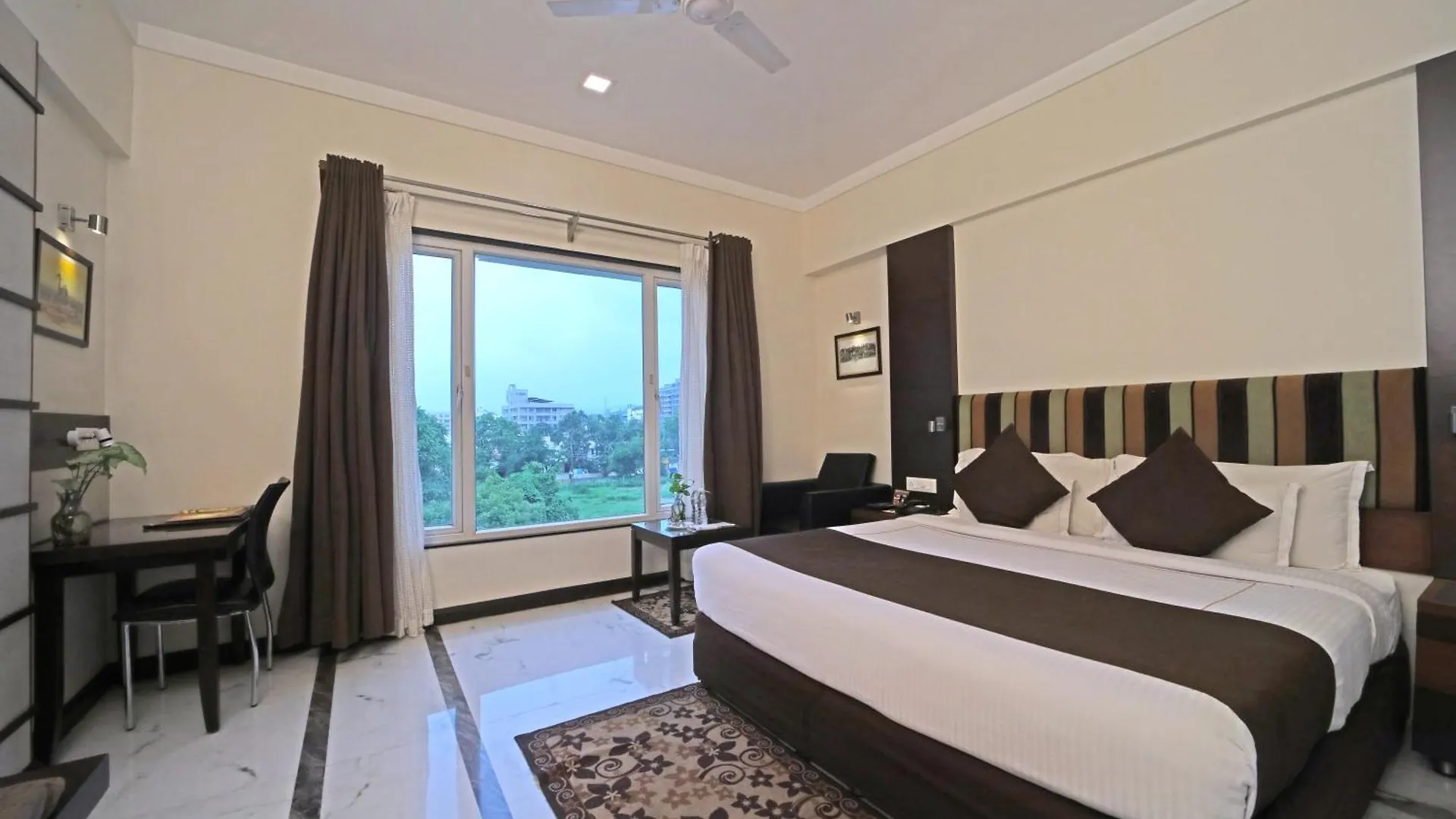 Amantra Comfort Hotel Udaipur 3*,