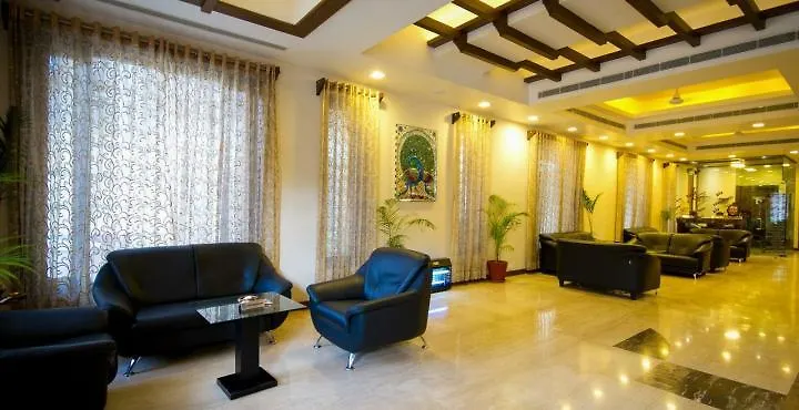 Amantra Comfort Hotel Udaipur 3*,