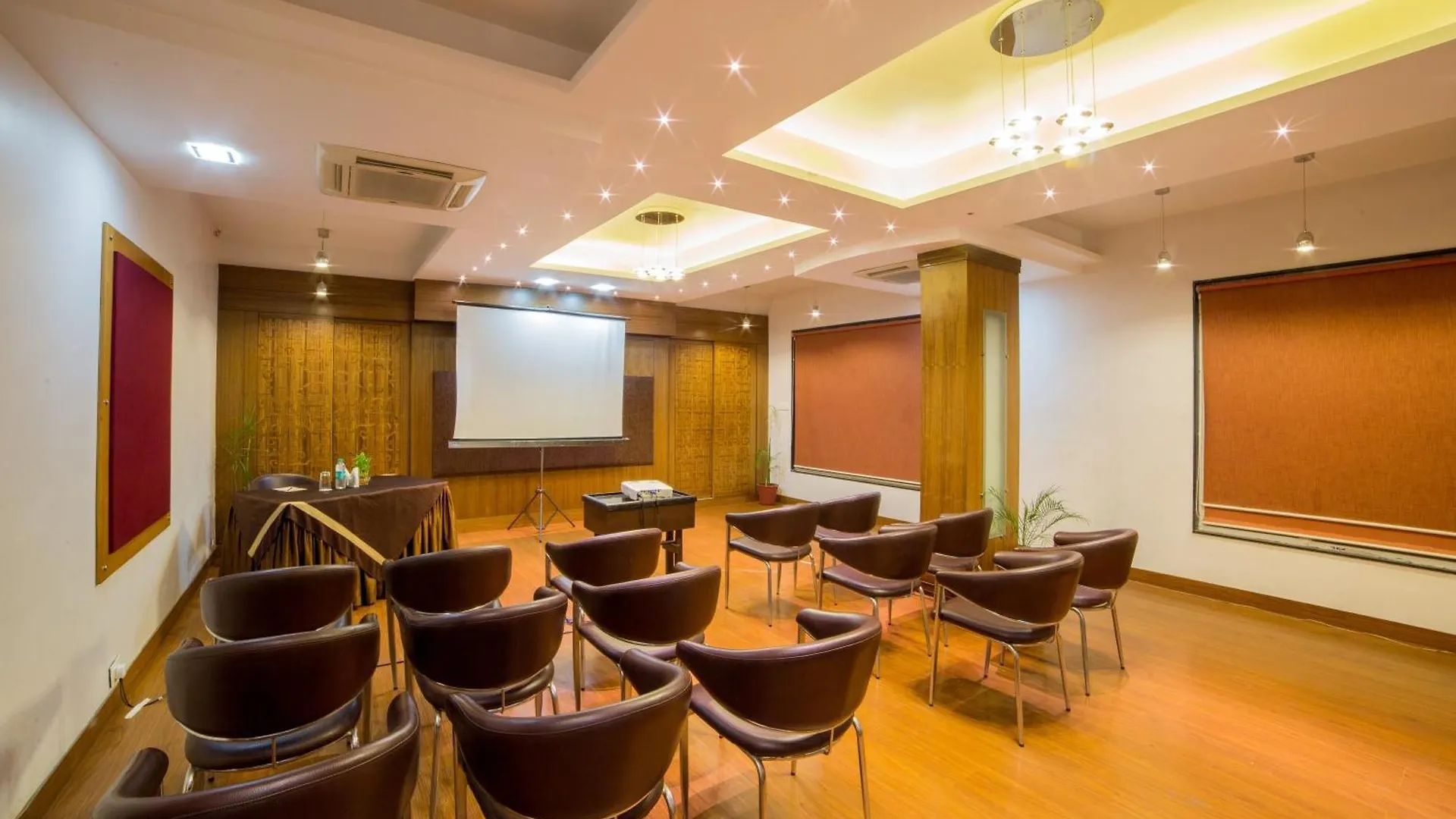 Amantra Comfort Hotel Udaipur